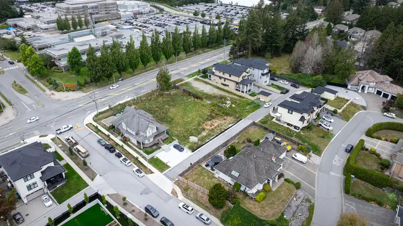 5712 144 STREET - photo 1 of 7