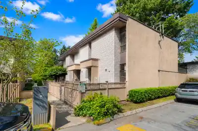 36 13795 102 AVENUE