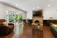 8085 148A STREET - thumbnail 14