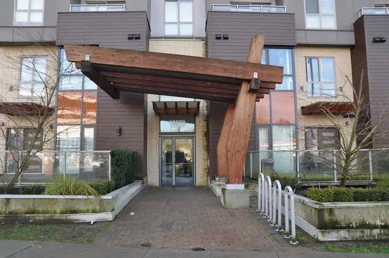 506 13978 FRASER HIGHWAY - photo 1 of 40