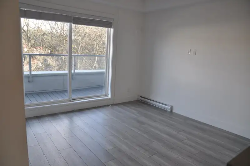 506 13978 FRASER HIGHWAY - photo 3 of 40