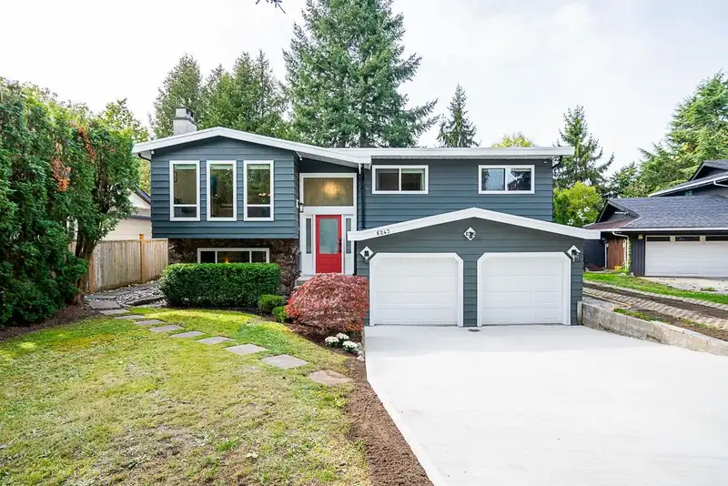 6243 171 STREET - photo 2 of 35
