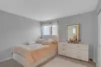 40 6533 121 STREET AVENUE - thumbnail 4