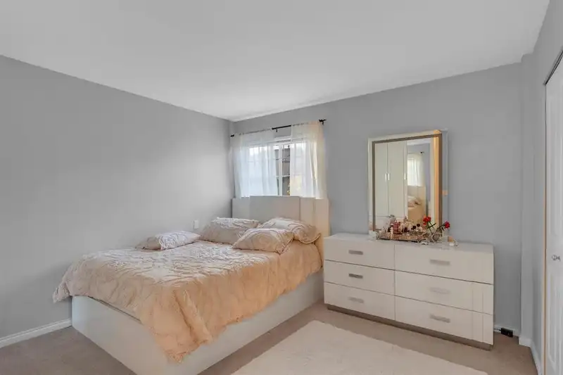 40 6533 121 STREET AVENUE - photo 4 of 24