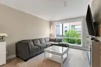 196 16488 64 AVENUE - thumbnail 6