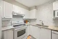 219 9979 140 STREET - thumbnail 18