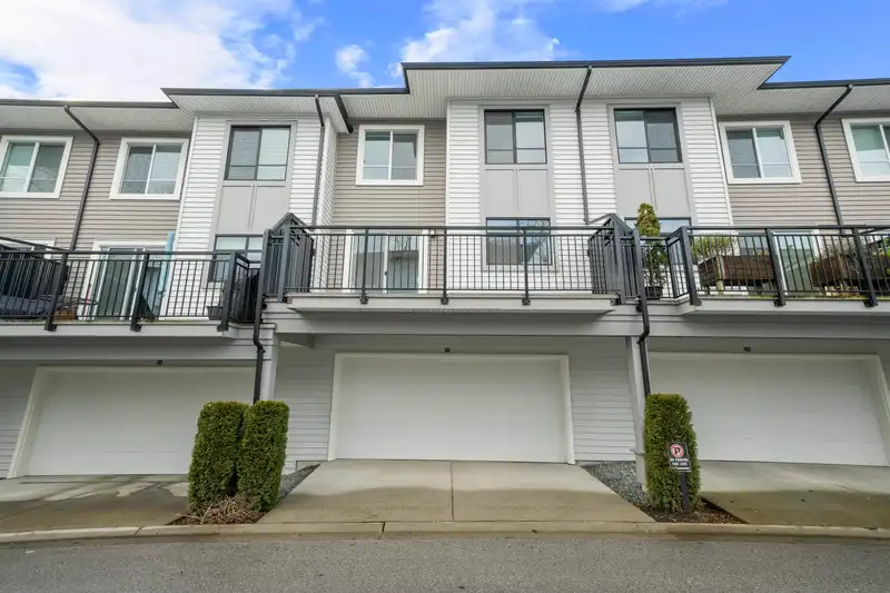 1704 18505 LAURENSEN PLACE - photo 1 of 40