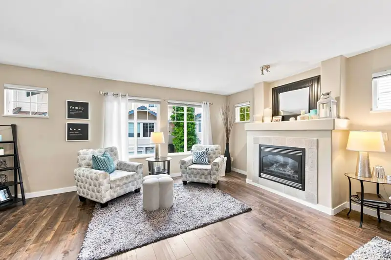 6 6533 121 STREET - photo 1 of 24