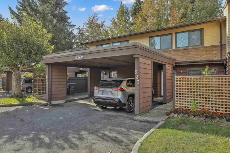 227 9460 PRINCE CHARLES BOULEVARD - photo 4 of 25