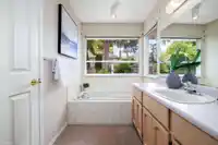 12210 PARKTREE CRESCENT - thumbnail 21
