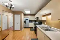21 16016 82 AVENUE - thumbnail 9