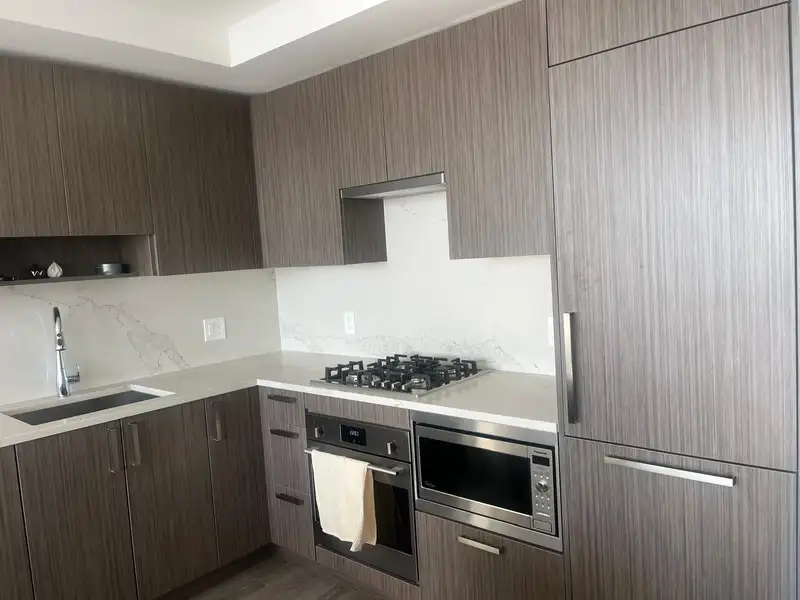 4101 13350 CENTRAL AVENUE - photo 2 of 16