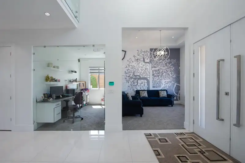 10884 141A STREET - photo 3 of 40