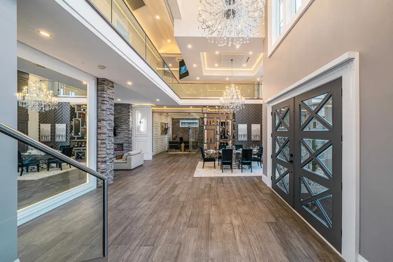 10140 LEONARD ROAD - photo 4 of 21