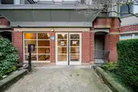 117 10499 UNIVERSITY DRIVE - thumbnail 4