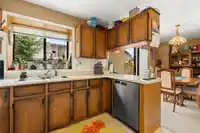 7387 131A STREET - thumbnail 7