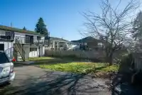 7923 122A STREET - thumbnail 35