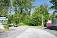26 8266 KING GEORGE BOULEVARD - thumbnail 14