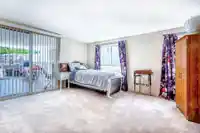 26 8266 KING GEORGE BOULEVARD - thumbnail 9