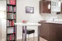 411 10499 UNIVERSITY DRIVE - thumbnail 3