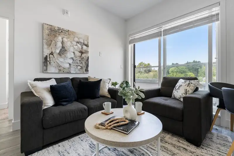 505 13978 FRASER HIGHWAY - photo 2 of 27