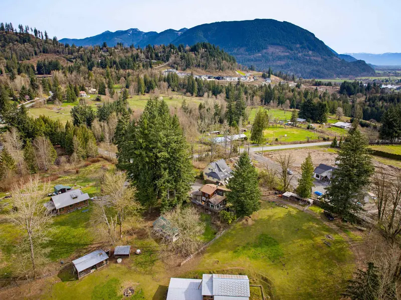 8899 TAYLOR STREET - photo 2 of 25