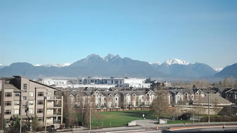 A615 7980 206A STREET - photo 1 of 25