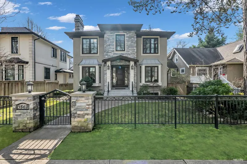 3562 W 34TH AVENUE - photo 2 of 25