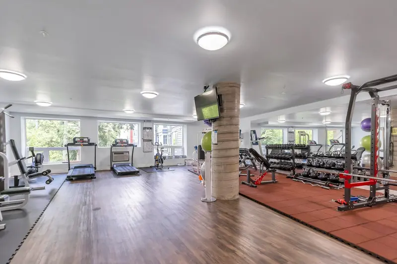 406 2242 WHATCOM ROAD - photo 3 of 25