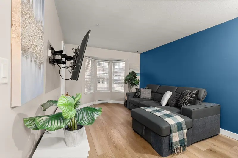 204 5454 198 STREET - photo 3 of 25