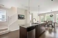 110 18777 68A AVENUE - thumbnail 11