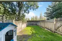49 7090 180 STREET - thumbnail 24