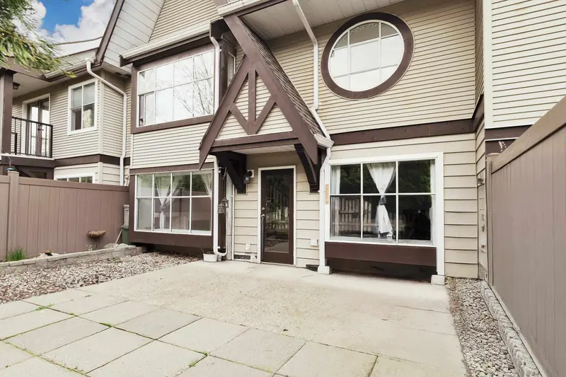 32 12099 237 STREET - photo 3 of 23