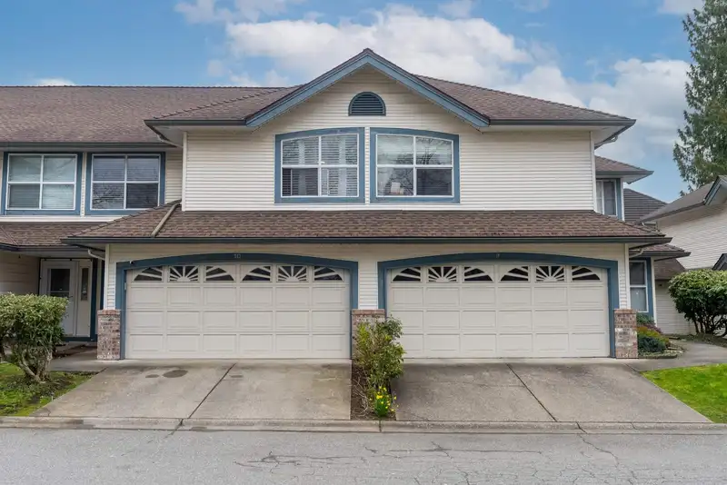 10 7250 122 STREET - photo 1 of 30