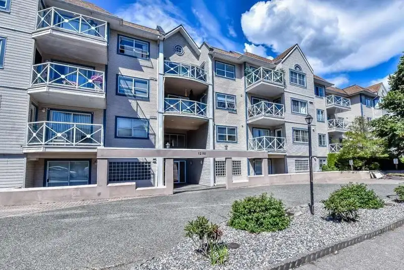 319 12101 80 AVENUE - photo 1 of 24