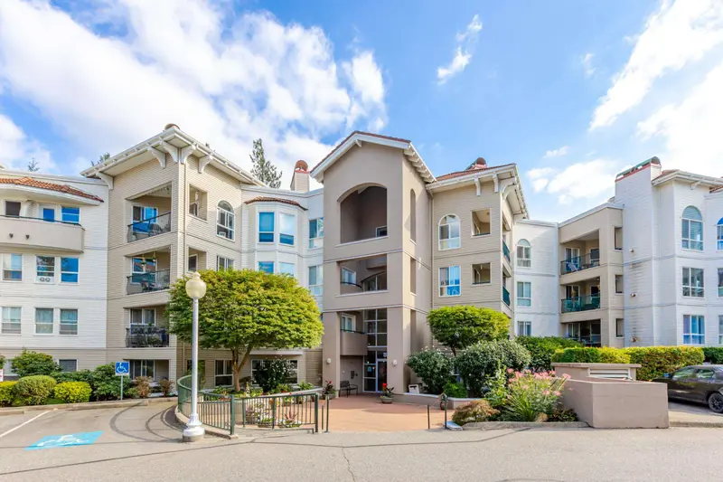 208 3176 GLADWIN ROAD - photo 1 of 25