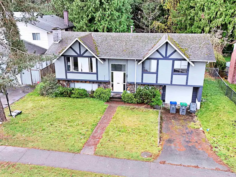 7787 138 STREET - photo 1 of 5