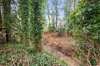 10595 154A STREET - thumbnail 24