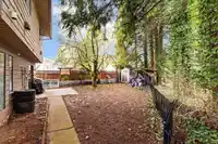 10595 154A STREET - thumbnail 25