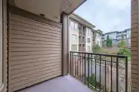 211 13468 KING GEORGE BOULEVARD - thumbnail 17