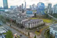 211 13468 KING GEORGE BOULEVARD - thumbnail 20