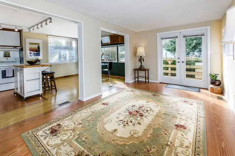 460 SUNDANCE CRESCENT - photo 1 of 24