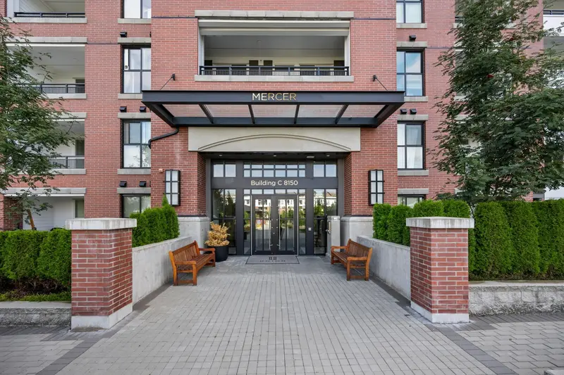 C614 8150 207 STREET - photo 2 of 25