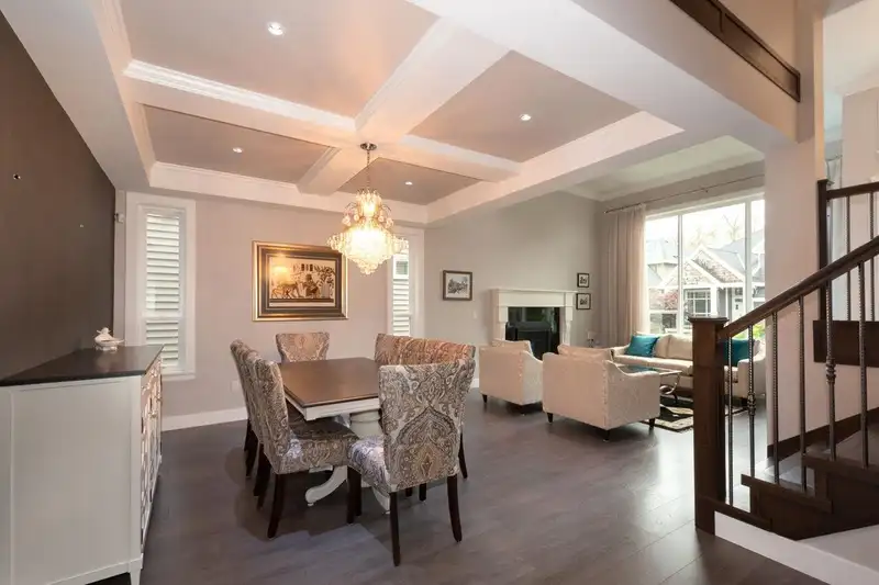 17270 64A AVENUE - photo 3 of 40