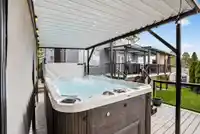 8277 153B STREET - thumbnail 35