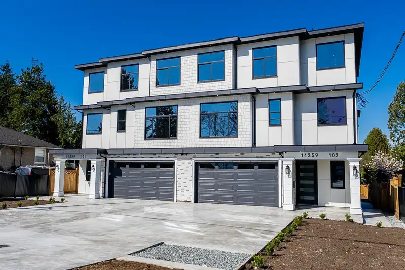 101 14259 PARK DRIVE - photo 1 of 22
