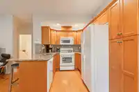 7014 179A STREET - thumbnail 12