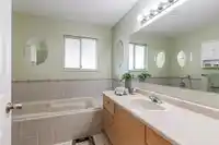 45 6140 192 STREET - thumbnail 19