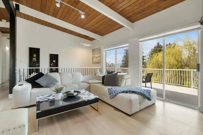 11412 RIVER ROAD - photo 3 of 40