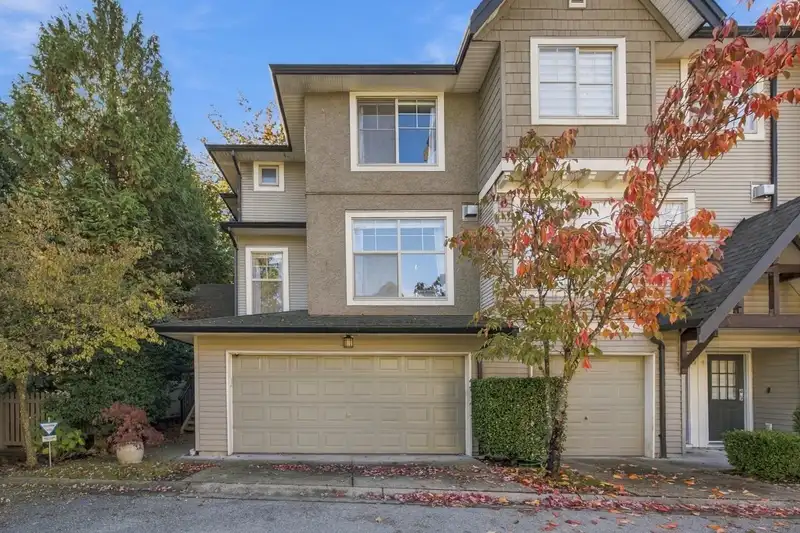 10 15152 62A AVENUE - photo 2 of 40